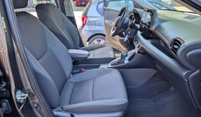 Toyota Yaris 1.5 HYBRID UNIPRO’ TAGLIANDI E6 full